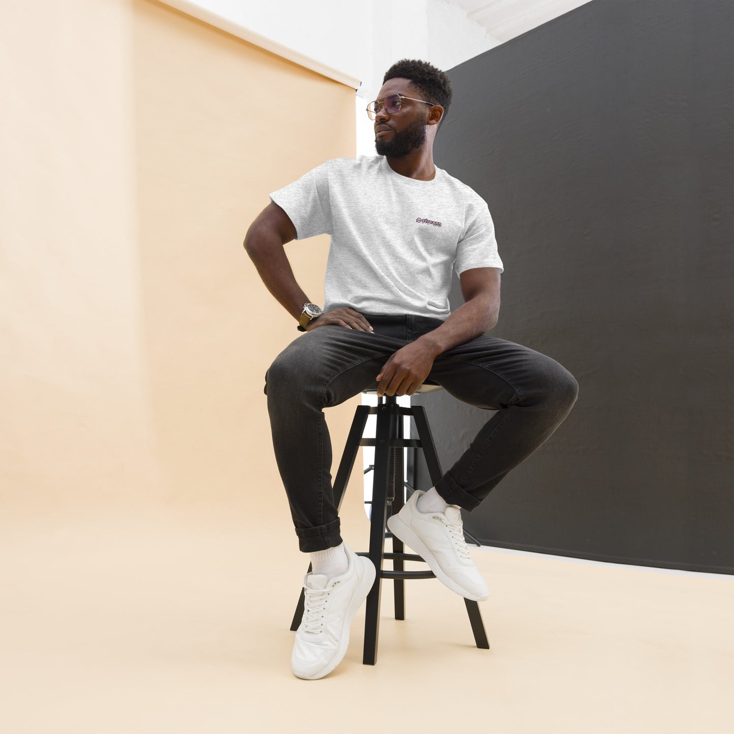 
                  
                    Men's classic tee
                  
                