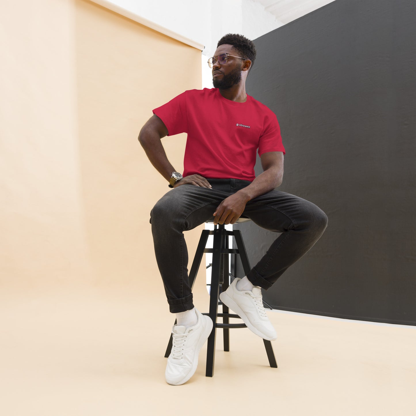 
                  
                    Men's classic tee
                  
                